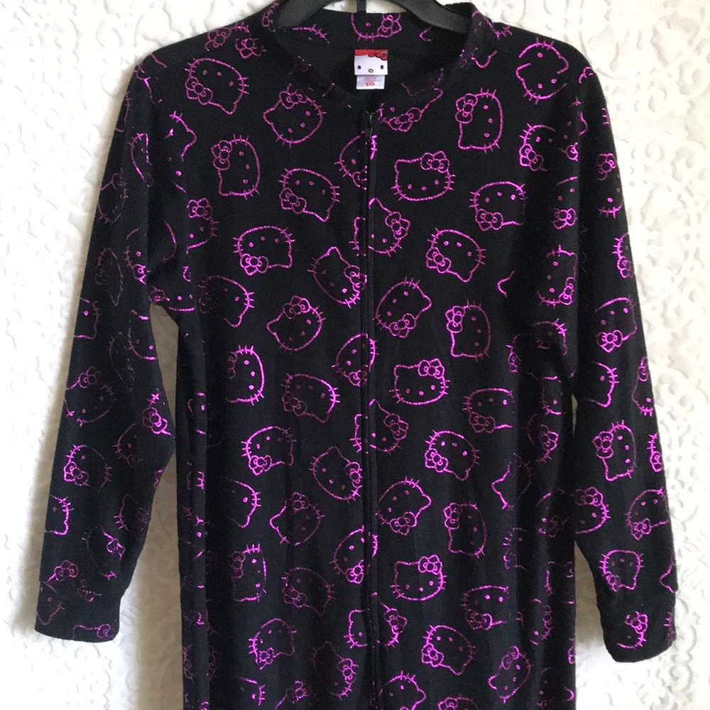 🌺 3 for $15 🌺 Hello Kitty Onesie, Women’s Small